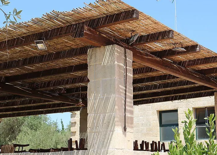 农家乐 La Trottoria